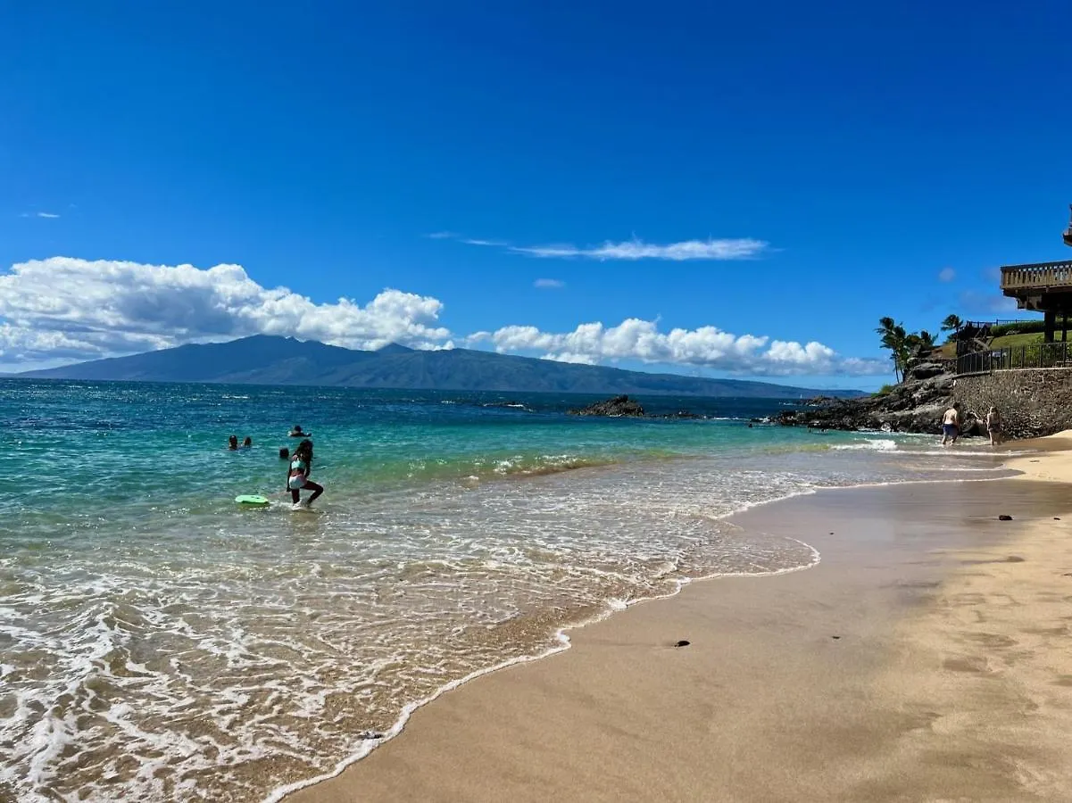 Kahana Sunset C7 Condo شقة